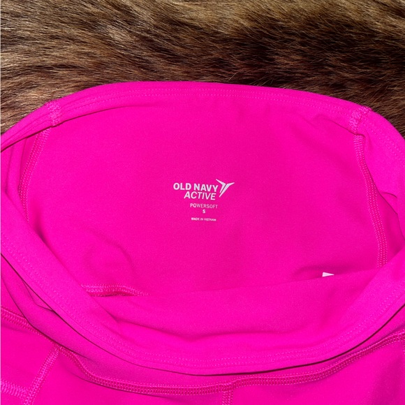 Old Navy Active Powersoft biker shorts - Picture 4 of 5